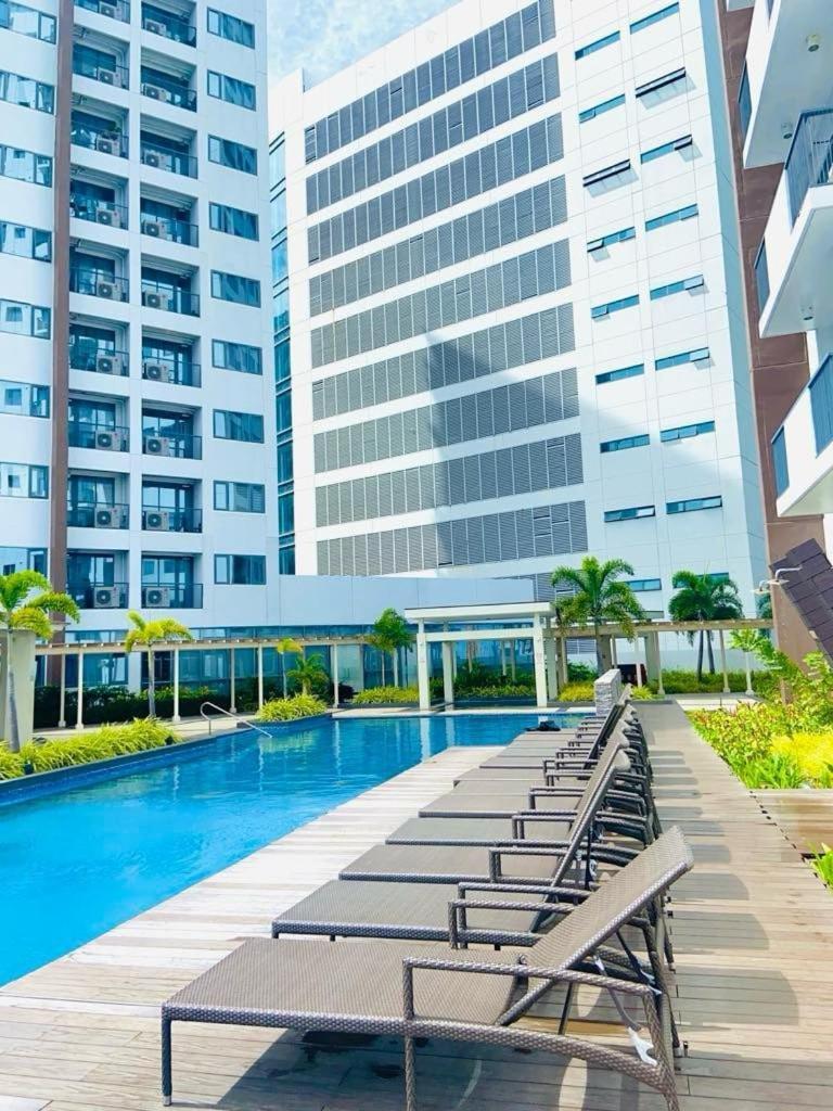 Ferienwohnung Modern And Cozy One Manchester Place In Mactan Newtown Lapu-Lapu City Exterior foto